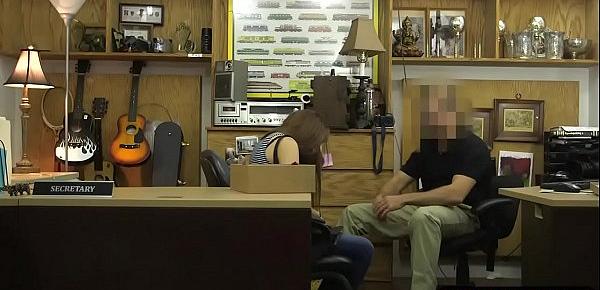  Pretty babe in heels nailed by pawn man in his pawnshop